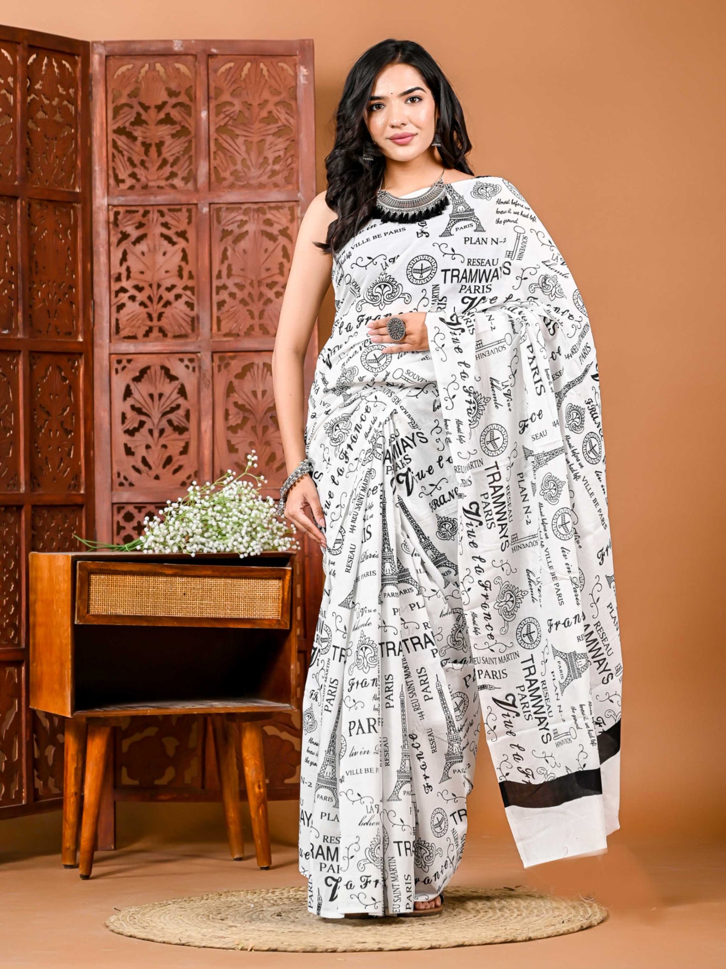 The Newsroom Chic  Cotton Saree with  Matching Blouse